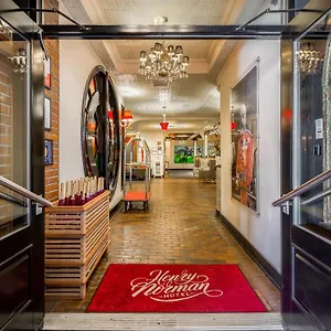 Hotel Henry Norman